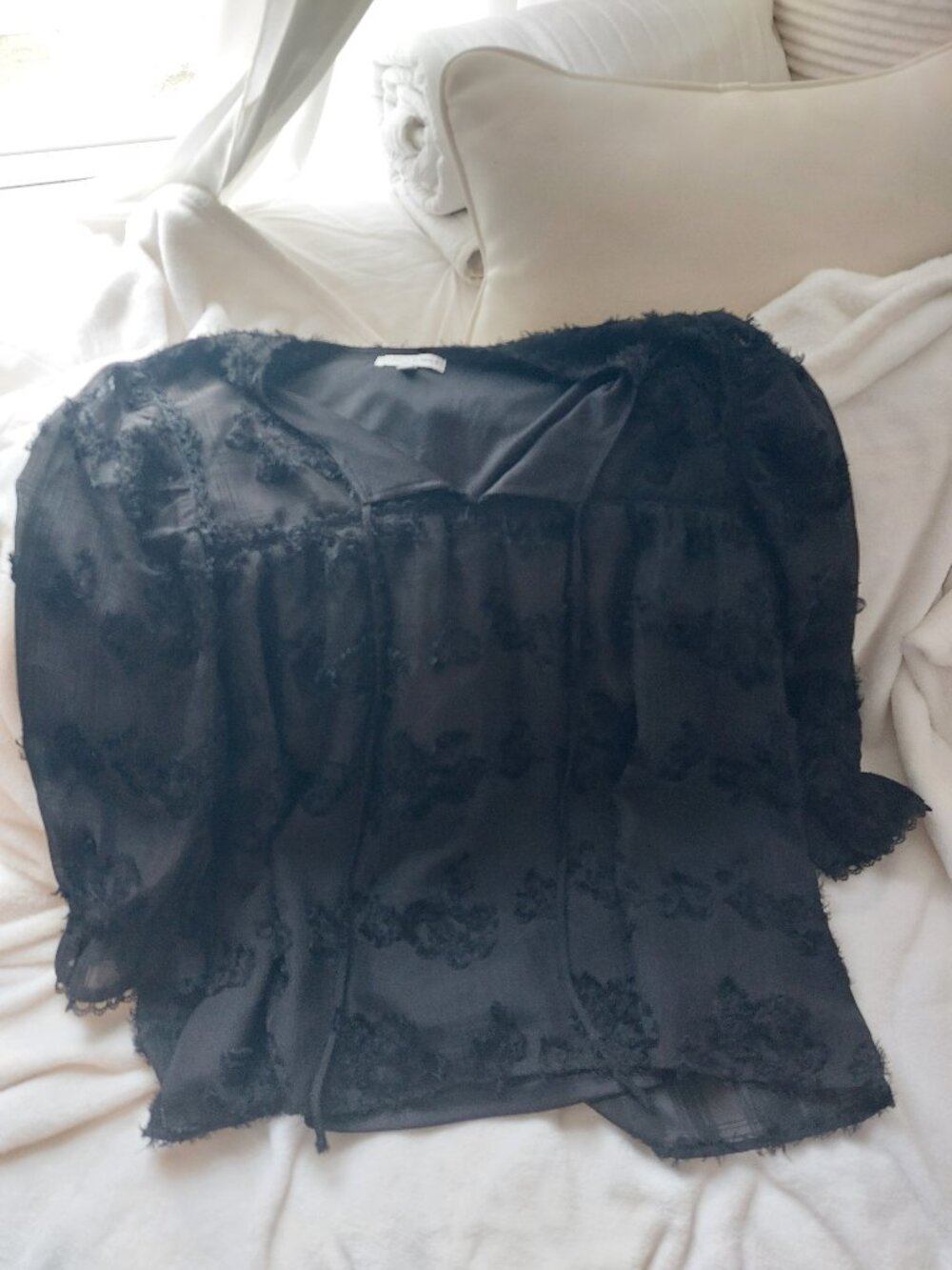 Kako & Masson Black Crochet Tie Front Blouse Medium M